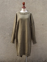 middlegauge back slit knit dress/sage